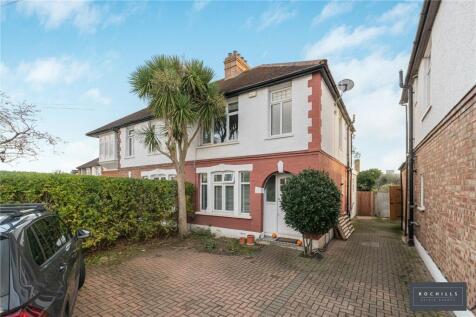 Manor Lane, Sunbury-on-Thames, Surrey, TW16