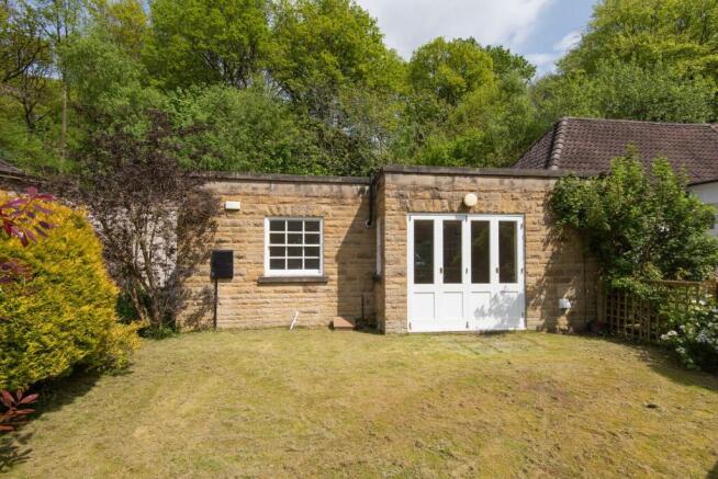 2 bed Bungalow for sale Image 9