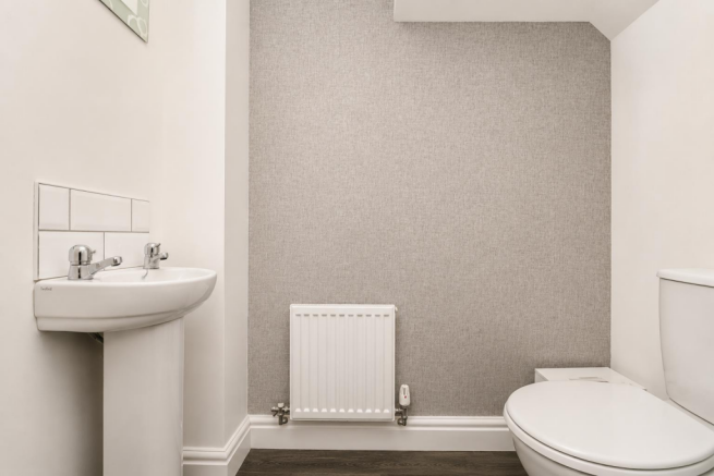 3 bed Terraced for sale Image 7