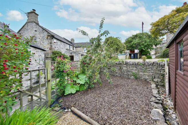 Garden5.jpg