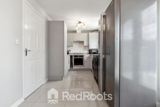 3 bed Semi-Detached for sale Image 9