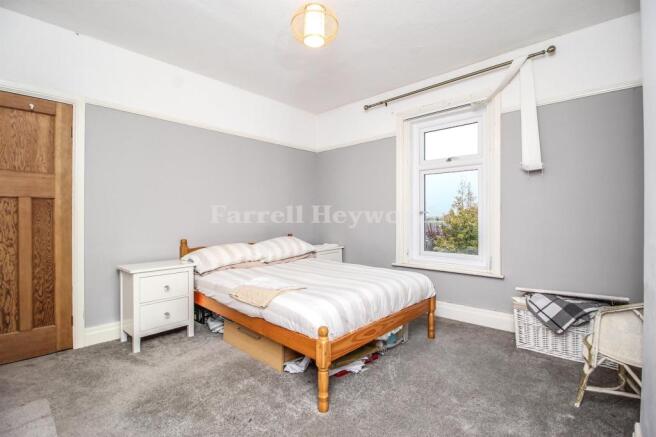 Bedrom 1 Further Vie