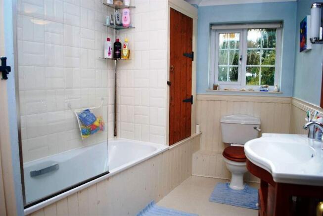 Photo 8