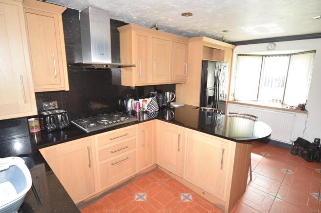 KITCHEN DINER