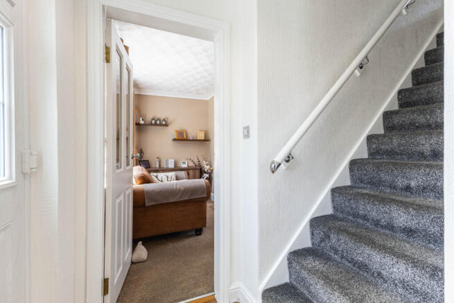 3 bed Semi-Detached for sale Image 6