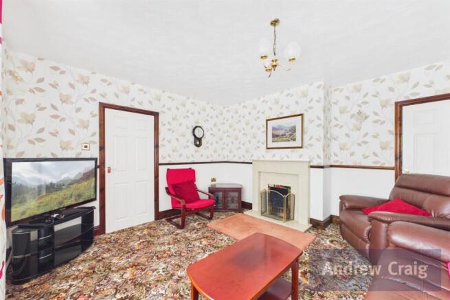 Lansbury Gardens, Wardley photo 3