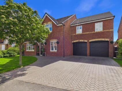 Nevern Crescent, Ingleby Barwick