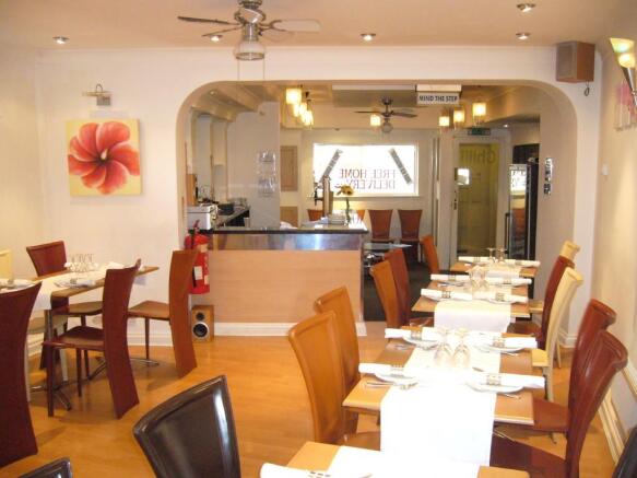 restaurant & bar