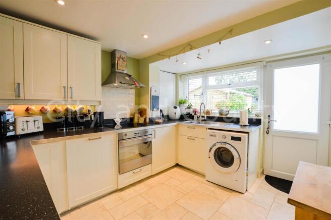 Kitchen 2