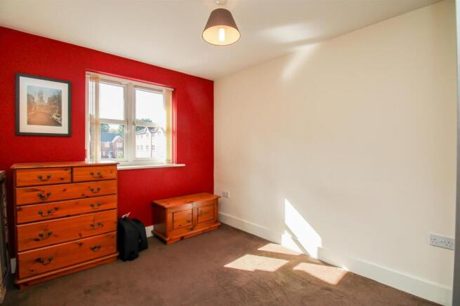 2 bed Apartment for sale Image 7