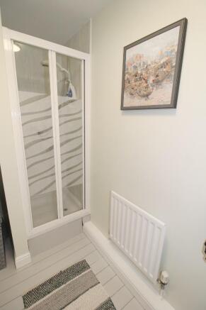 Ensuite Shower/WC