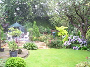 Outside [Rear]