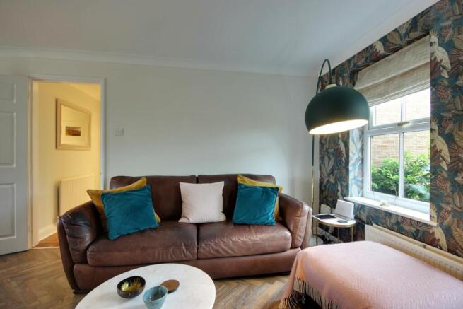 4 bed Detached for sale Image 12