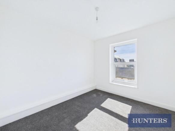 2 bed Apartment for sale Image 7