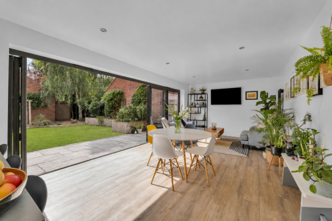 Rushbrook Road, Stratford-upon-Avon, CV37 7JW photo 4