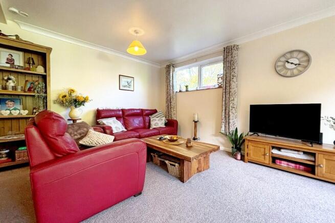 Sitting/Dining Room