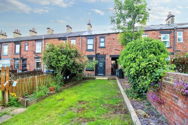 3 bed Terraced for sale Image 11