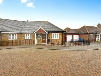 Sharfleet Crescent, Iwade, Sittingbourne, Kent, ME9