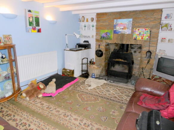 Photo 3
