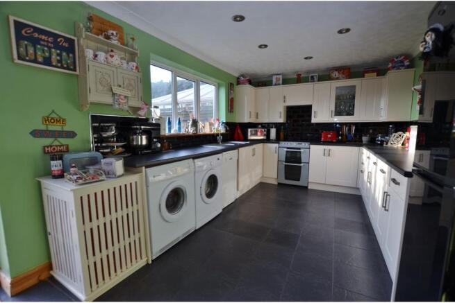 Kitchen / Diner