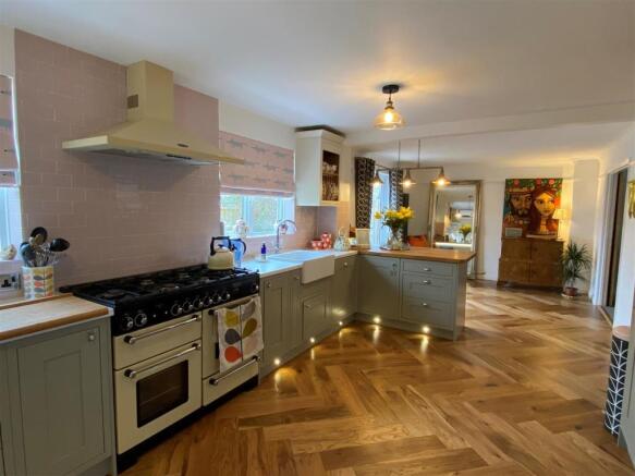 Kitchen/Family Room