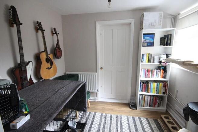 Study / Bedroom 2