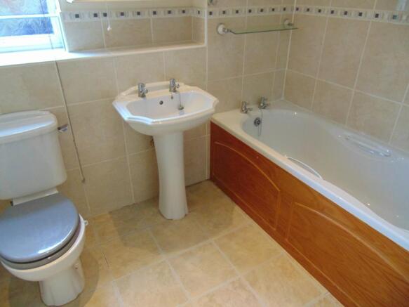Photo 11