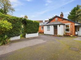 49, Green Lane, Gloucester GL3 3QX