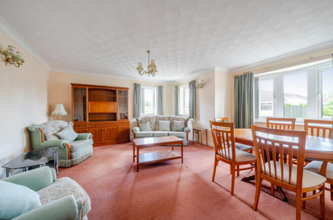 Living/Dining Room