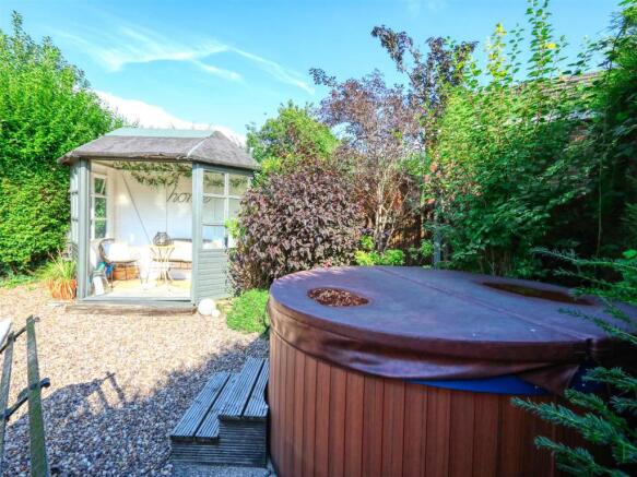 Summer House and Hot Tub