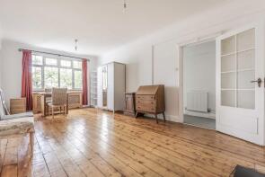 69, Moira Court, Balham High Road, London SW17 7AQ