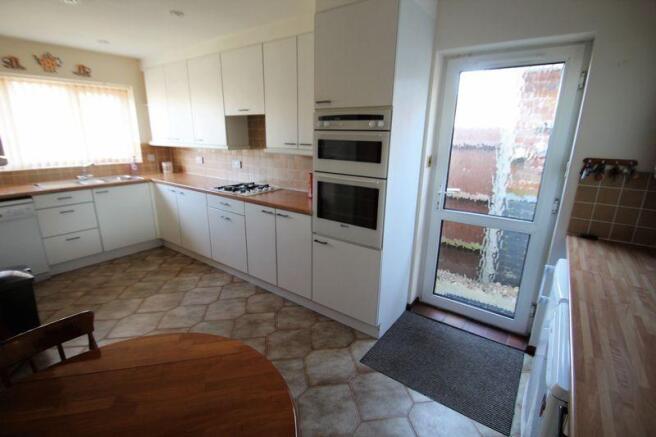 Kitchen/Breakf...
