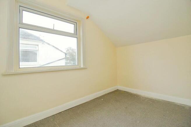 3 bed Semi-Detached for sale Image 12