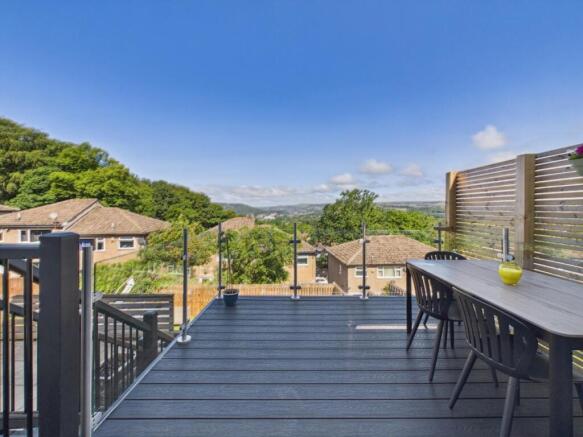 3 bed Semi-Detached for sale Image 11