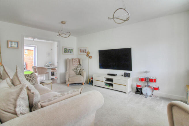 Jenkinson Way, Gloucester, GL12 photo 4