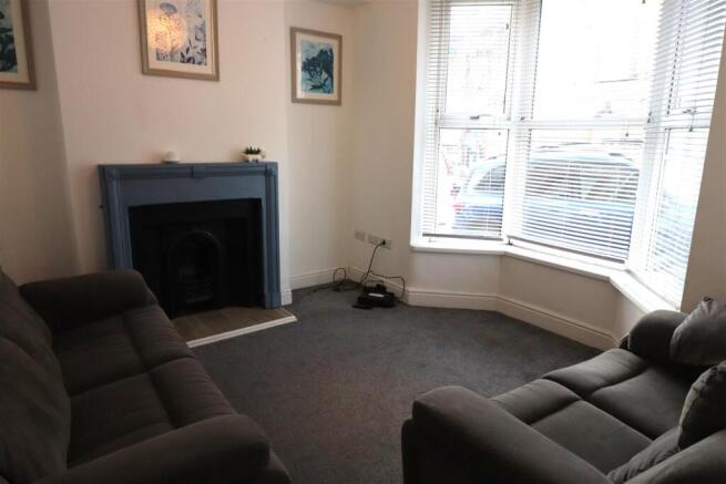 Living room.JPG