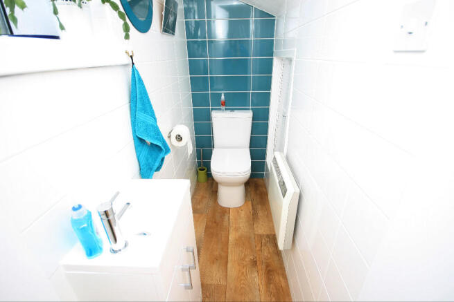 downstairs wc