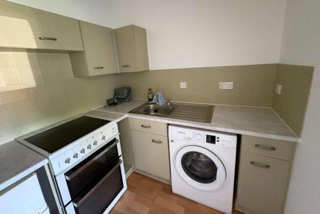 Flat 38, Rochester Drive, Watford, Hertfordshire, WD25 9BJ