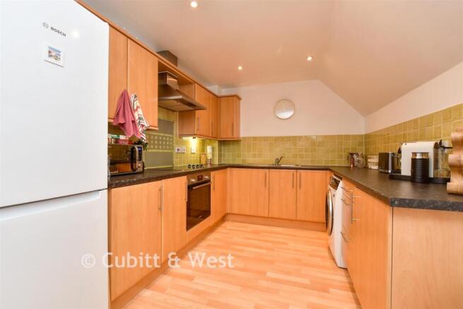 Kitchen / Lounge / Diner