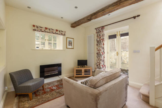 5 bed Semi-Detached for sale Image 12