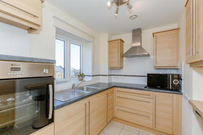 Thackrah Court, Squirrel Way, Shadwell, Leeds photo 4