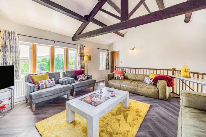 4 bed Detached for sale Image 4