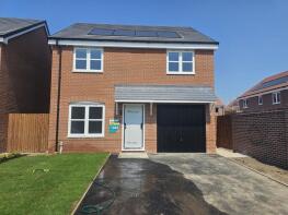 1, Oak Road, Garden City CH5 2RS