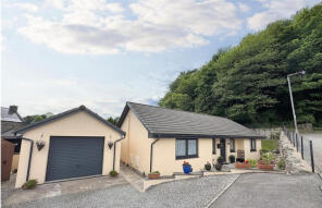 1 Braeside, Manse Brae, Aberlour AB38 7AF
