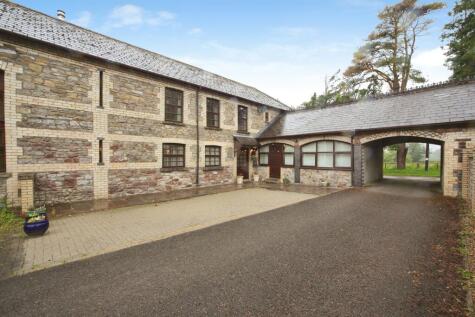Henstaff Court, Pontyclun