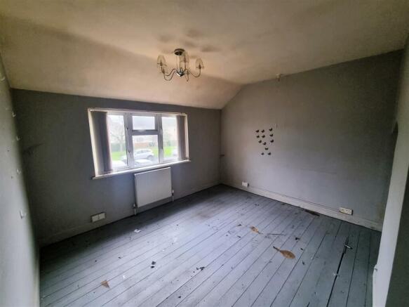 41 Portman Road - Bedroom 1.jpg