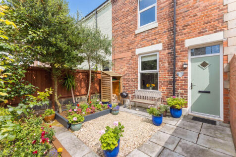 Poplar Place, Gosforth, Newcastle upon Tyne