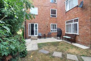 13, Berkley Court, Mill Street, Berkhamsted HP4 2DT