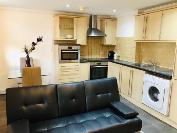 One bedroom for rent, SW5, Maxwellproperties.co.u