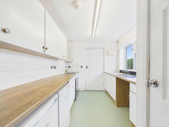 3 bed End of Terrace for sale Image 3